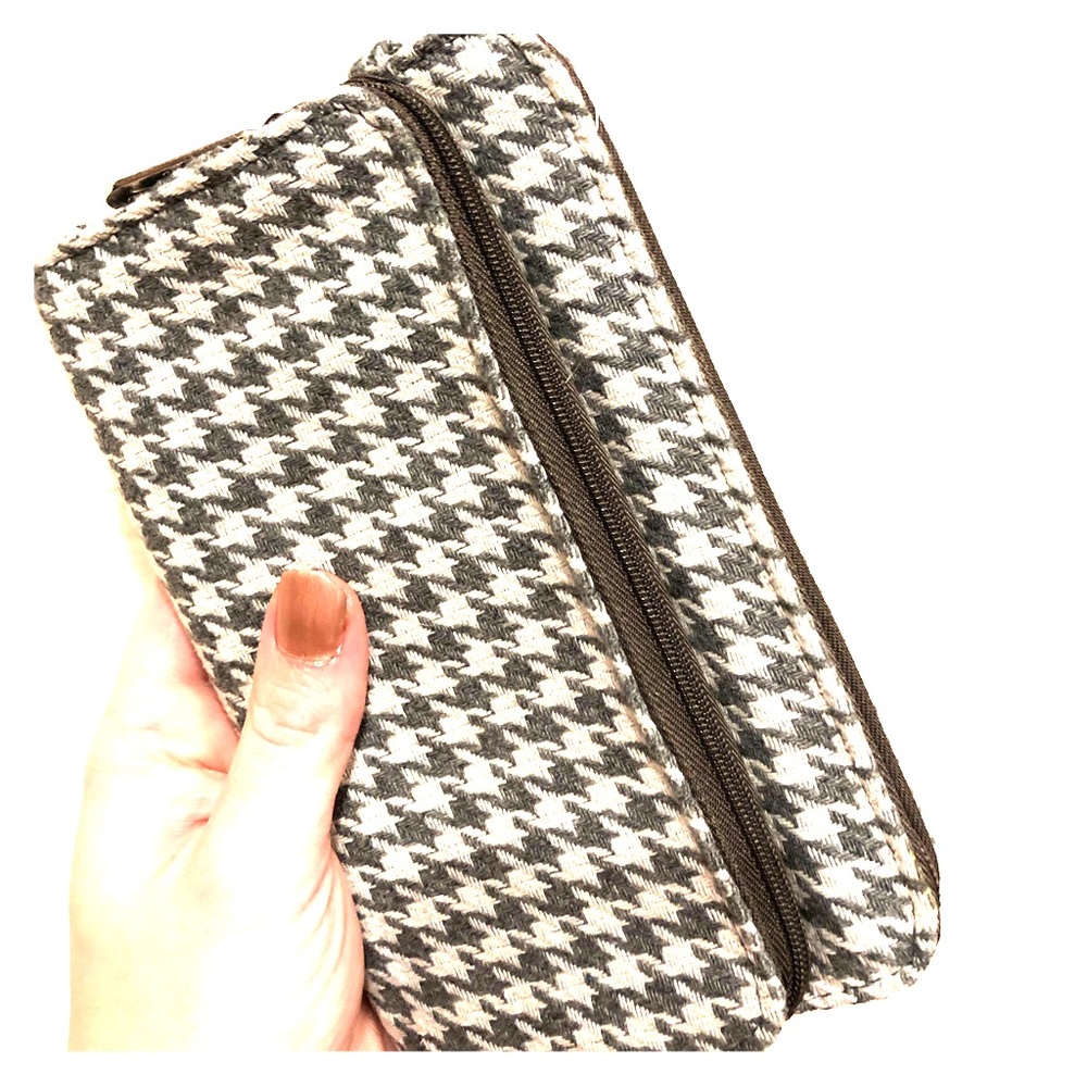 Thirty-One Wallet